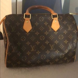 Authentic Louis Vuitton monogram speedy 30